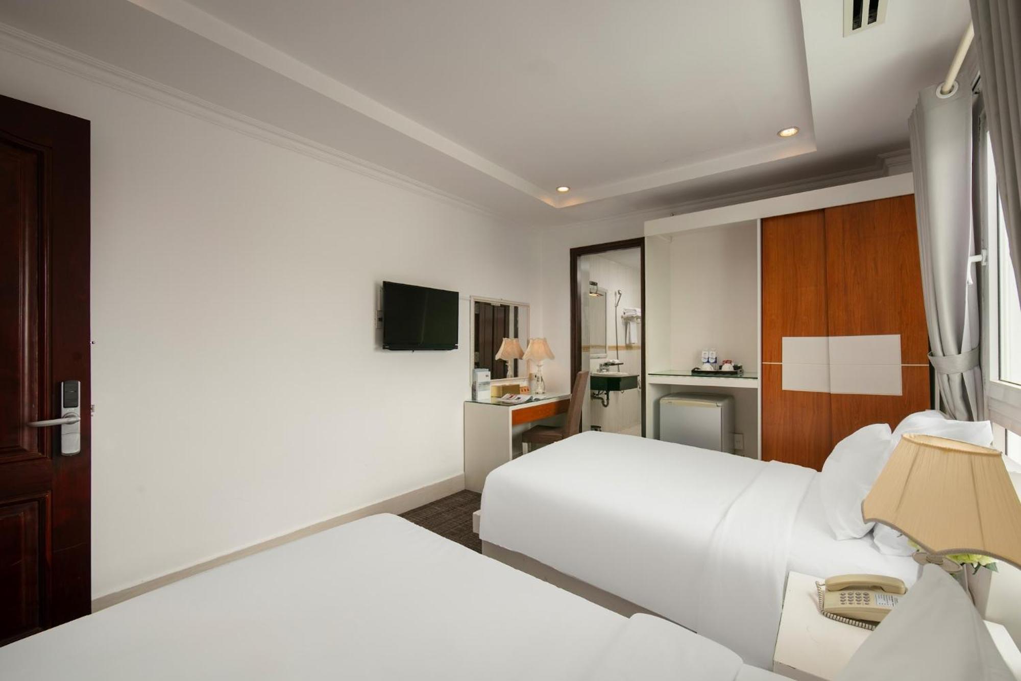 Nesta Hotel Can Tho Exterior photo